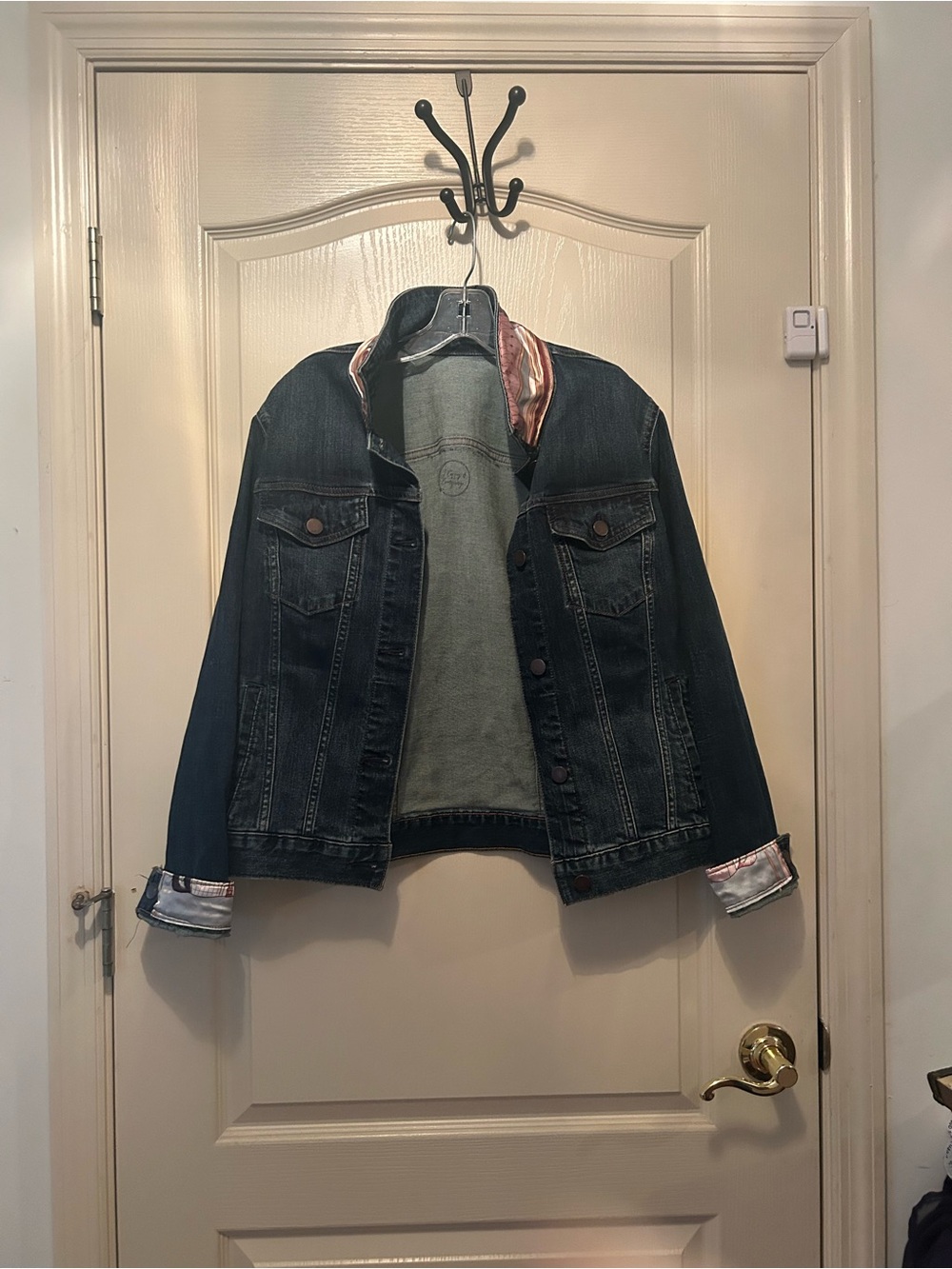 Dark Blue Denim Jacket with cool Details - Picture 6 of 13
